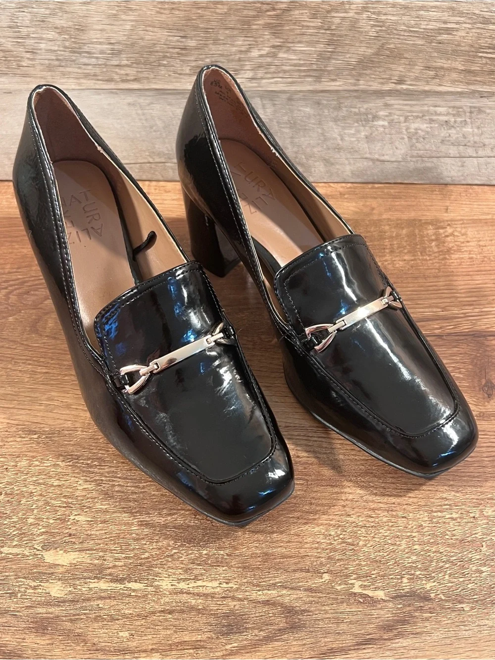 Naturalizer Wynrie Black Patent Leather Heeled Loafer Bit Pumps